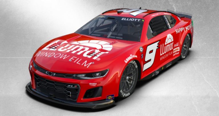 Chase Elliott driving throwback to father, Bill, at Darlington