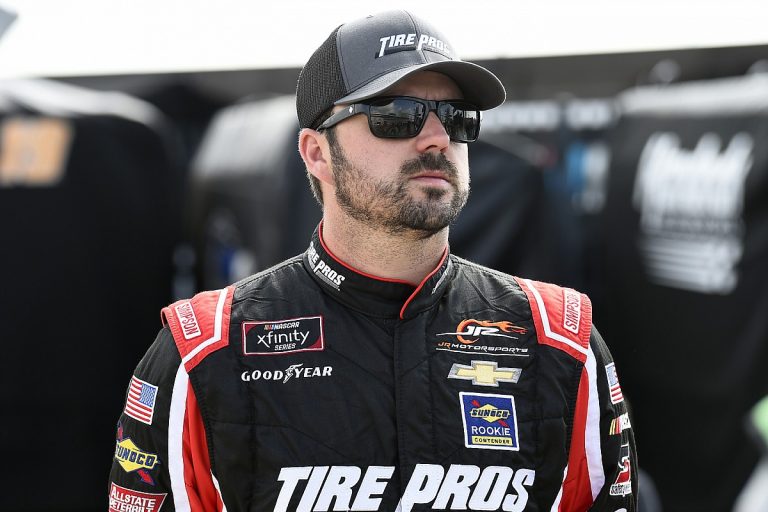 Is Josh Berry replacing Kevin Harvick in the No. 4?