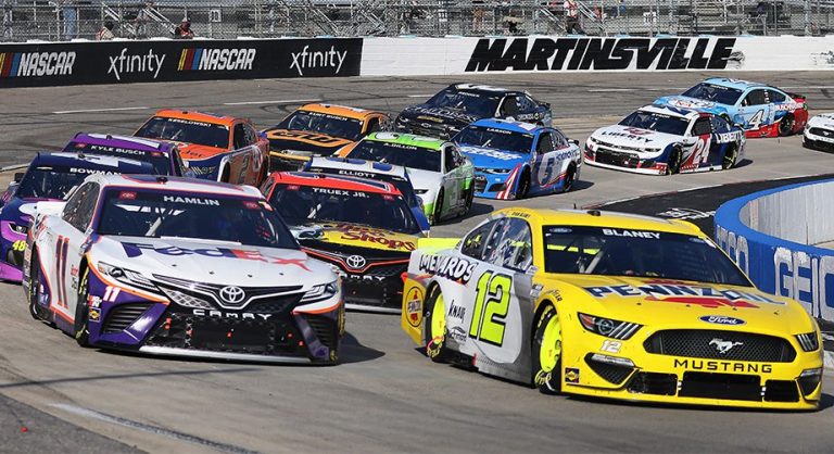 Martinsvillle: NASCAR Weekend Schedule, Race Start Time, TV/Streaming Info