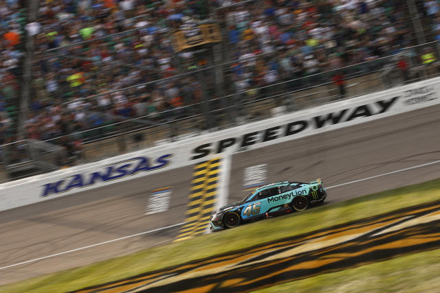 Kansas: NASCAR Weekend Schedule, Race Start Time, TV/Streaming Info