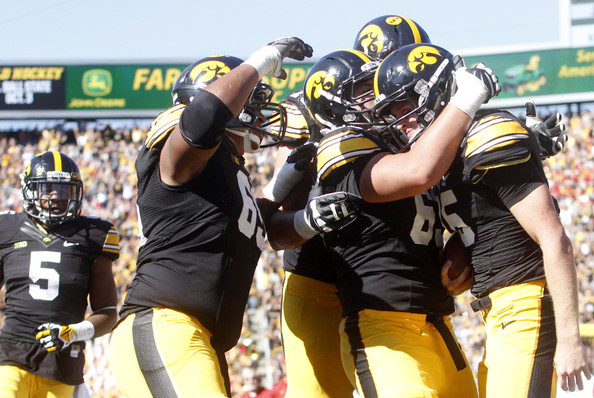 Indiana Hoosiers at Iowa Hawkeyes: Betting odds, point spread and tv info