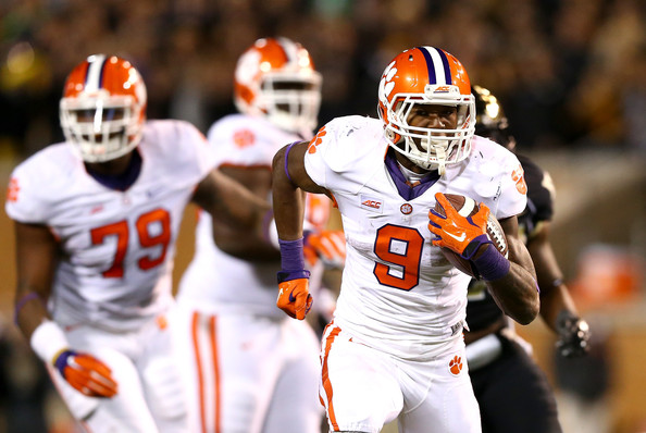 Clemson Tigers vs. Georgia Tech Yellow Jackets: Betting odds, point spread and tv info