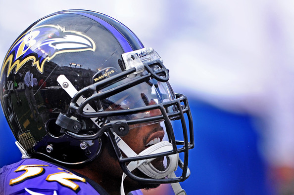 Report: Ray Lewis done for season