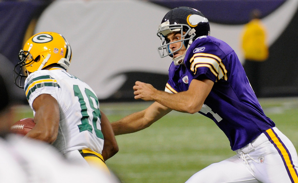 Vikings suspend Mike Priefer three games, Chris Kluwe intends to file lawsuit