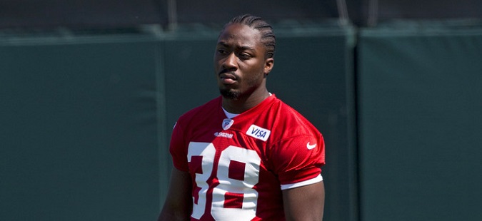 49ers RB Marcus Lattimore will be spectator for training camp