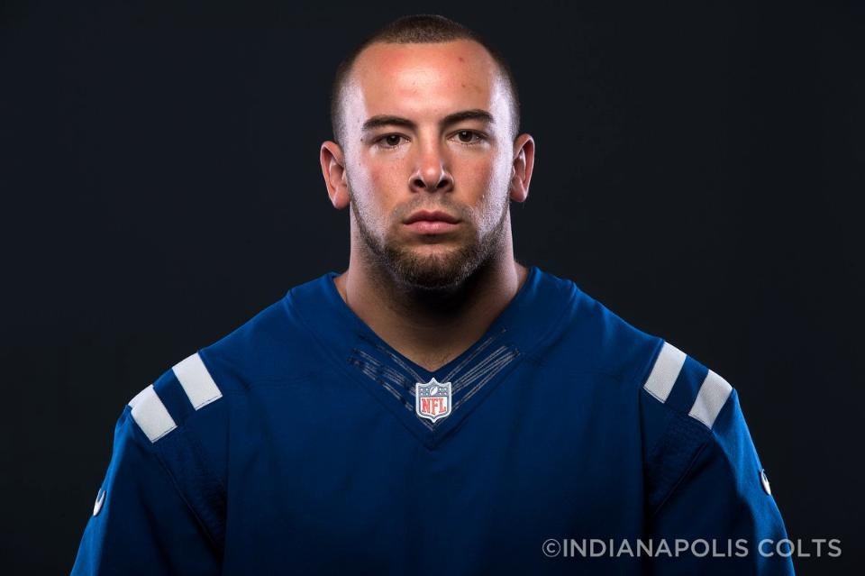 Colts cut John Boyett after he tells police “I’m a Colts player”