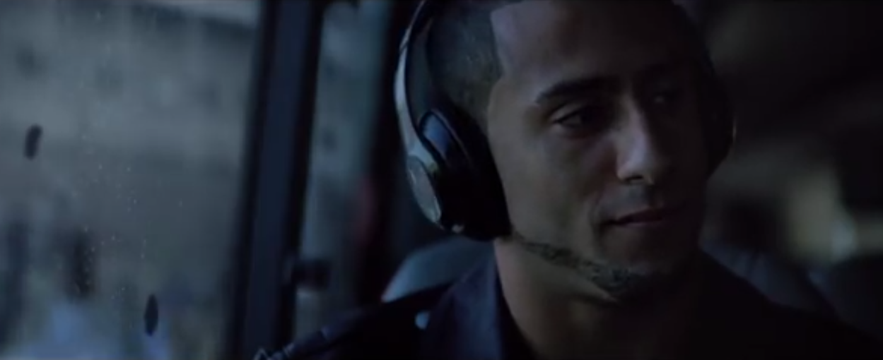 Kaepernick Beats by Dre commercial upsets some Seattle fans