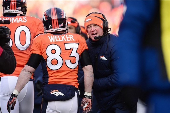 Wes Welker knocked out of game with concussion