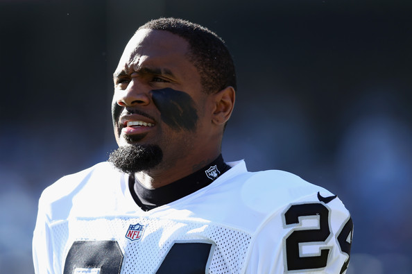 Charles Woodson and Raiders hit snag in contract talks
