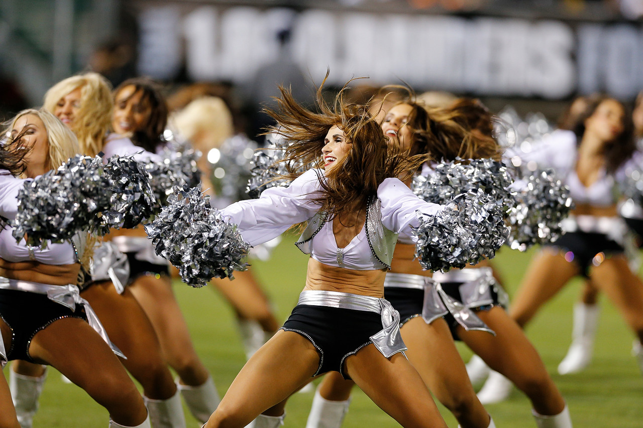 Raiderettes suing Raiders over wages.