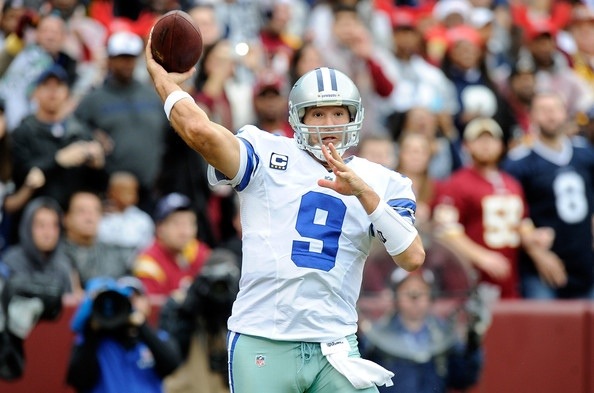 Tony Romo throwing and running this week