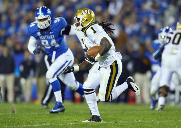 Browns sign RB Isaiah Crowell as undrafted free agent