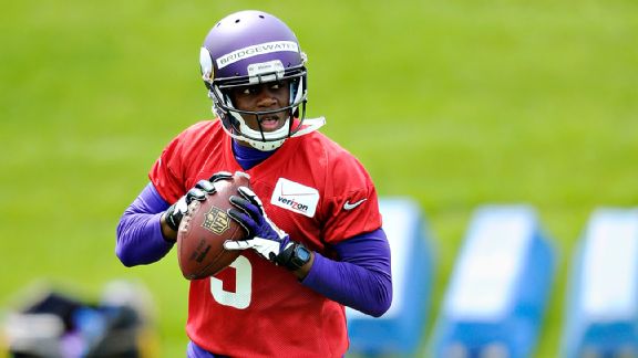 Teddy Bridgewater to take first team reps at OTAs