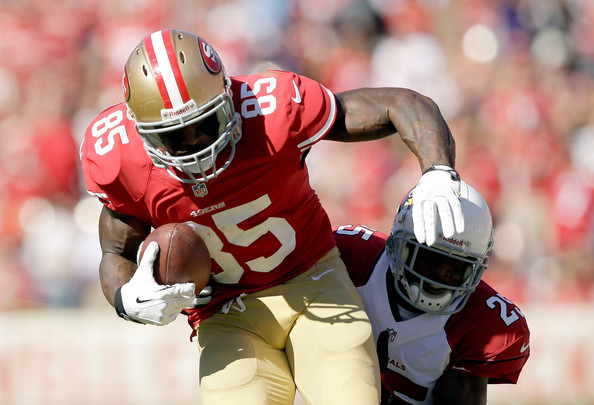 Vernon Davis could be away from 49ers for “awhile”
