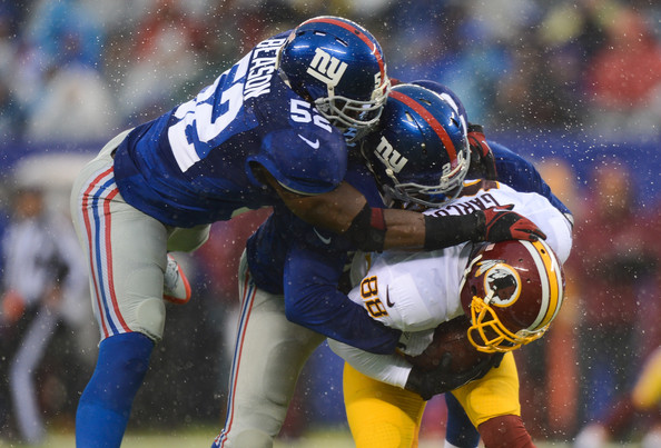 Jon Beason suffers fracture in right foot, out 12 weeks