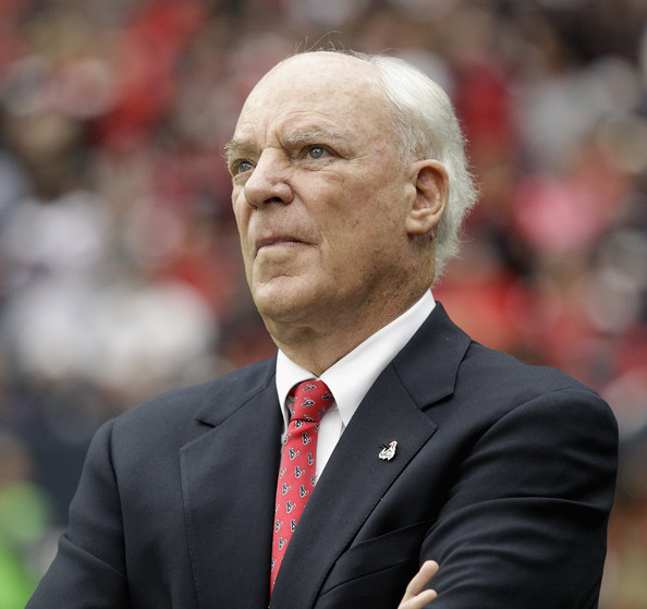 Texans owner Bob McNair healthy following battle with cancer
