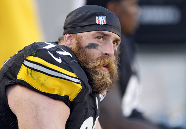 Cardinals bring in Brett Keisel for physical