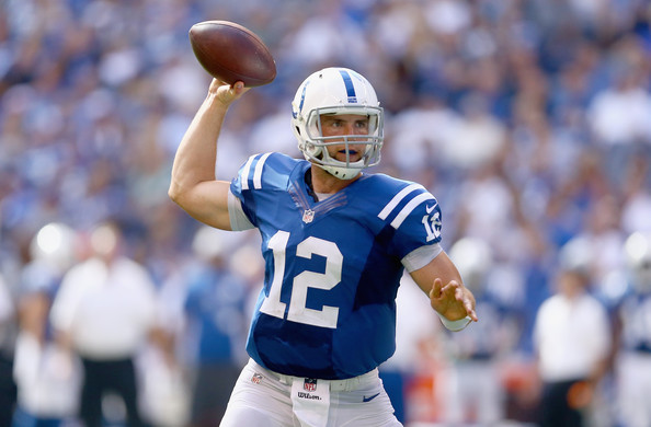 Andrew Luck finds Donte Moncrief for 36 yard touchdown (GIF)