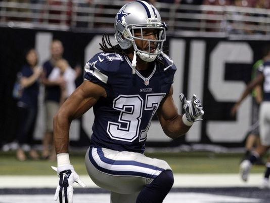Cowboys keeping C.J. Spillman on roster, will make decision if charged