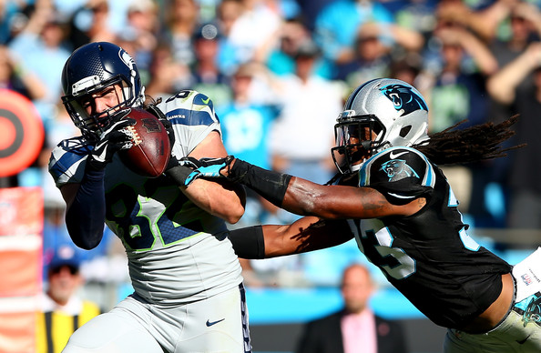 Luke Wilson catches 25 yard touchdown pass to extend Seahawks lead (GIF)