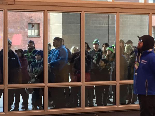 Photo: Seahawks fans who left NFC Championship Game early
