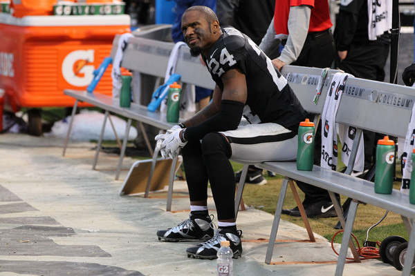 Charles Woodson to retire at end of season