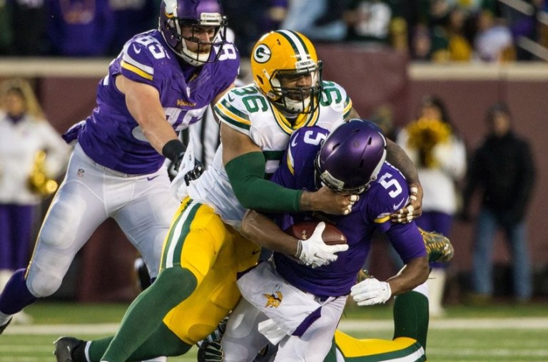 Packers and Vikings Week 17 game moved to Sunday night
