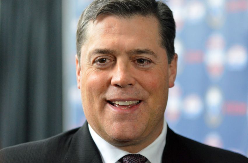 Pat LaFontaine resigns from Sabres