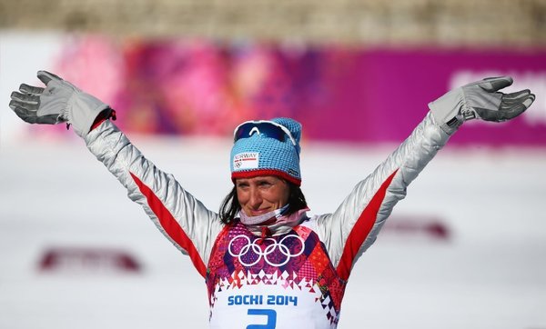 Marit Bjoergen of Norway wins Women’s Skiathlon gold, full results from Sochi