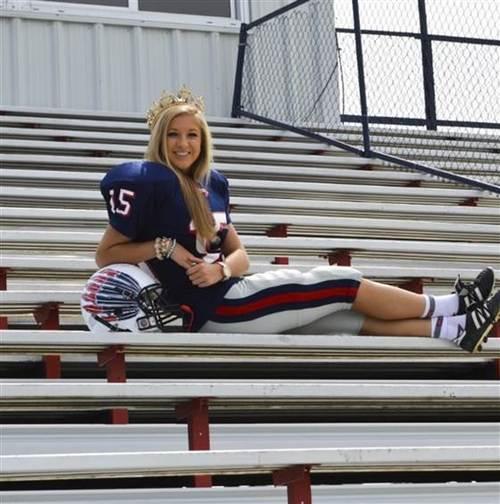 Mississippi high school homecoming queen plays football