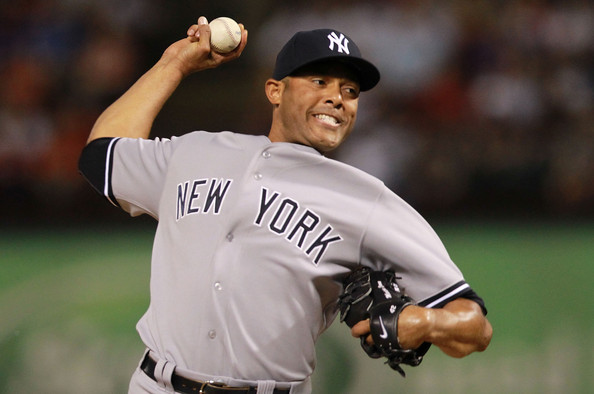 Yankees sign Mariano Rivera to one year deal, Russell Martin to Pirates