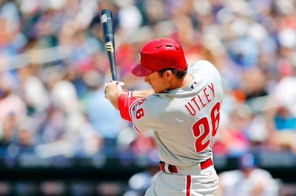 Chase Utley agrees to two-year extension with Phillies