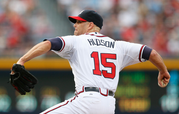 Tim Hudson has screw removed from ankle