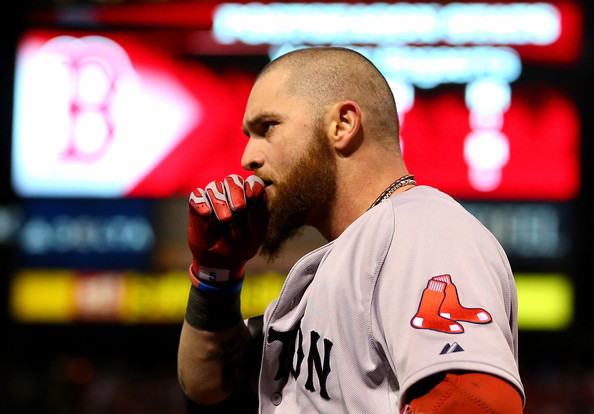 Royals interested in Red Sox outfielder Jonny Gomes
