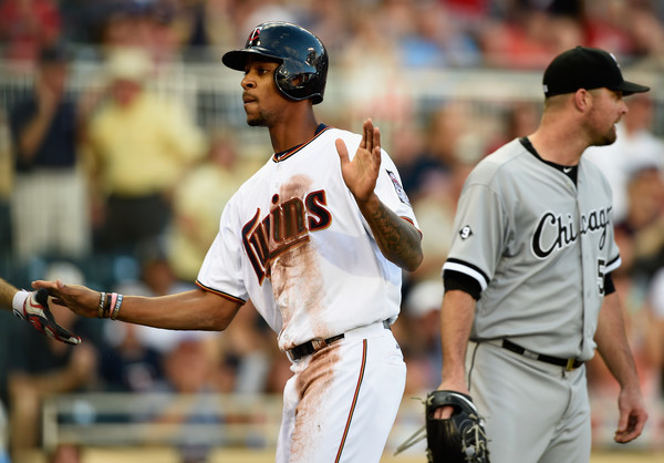 Twins: Byron Buxton to miss a month