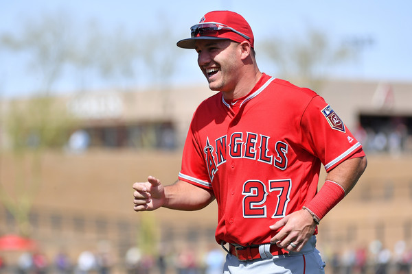 MIke Trout to try out face guard after being hit by pitch