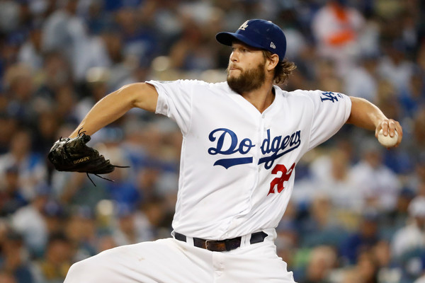 Clayton Kershaw signs new deal with Dodgers