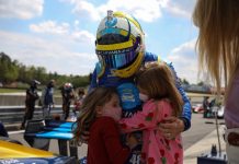 Jimmie Johnson finishes 19th in IndyCar debut