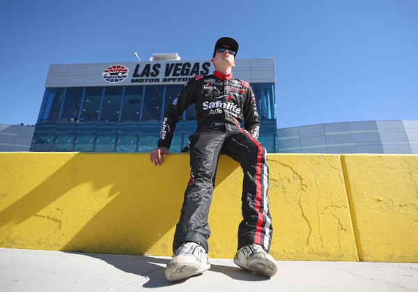 Noah Gragson lands Xfinity Series ride with JR Motorsports