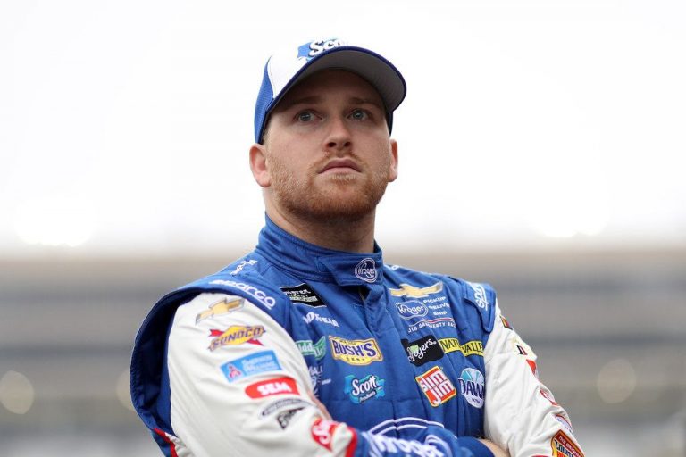 Roush Fenway replacing Stenhouse with Buescher in 2020