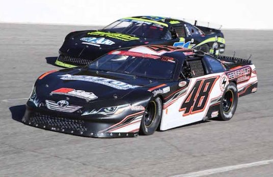 Several drivers with NASCAR ties running Snowball Derby
