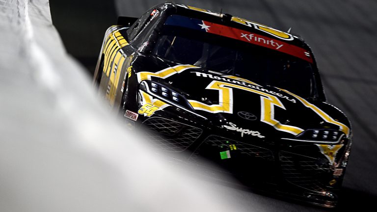 Kyle Busch wins Xfinity Series race at Charlotte, full results