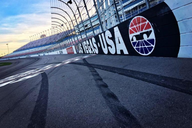 Las Vegas: NASCAR Weekend Schedule, Race Start Time, TV/Streaming Info