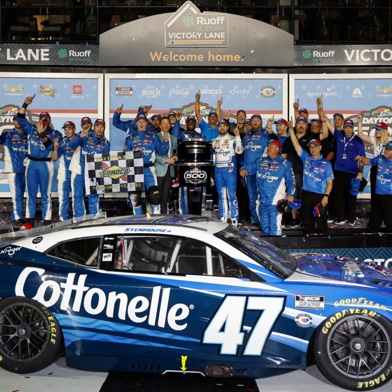 Kimberly-Clark brands continue to sponsor Ricky Stenhouse Jr. in 2024; Cottonelle on the No. 47 for Daytona 500