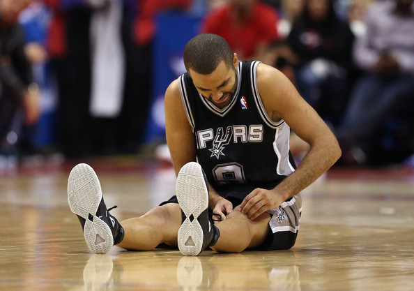 Spurs Tony Parker leaves game with shin bruise