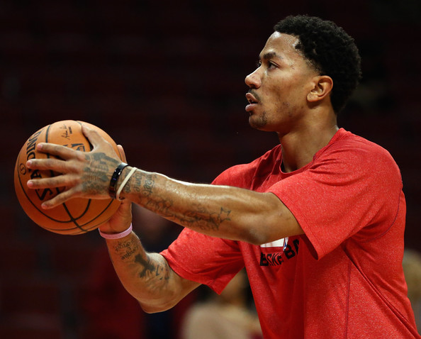 Derrick Rose discusses tension with Bulls, Jerry Reinsdorf releases statement