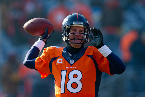 Peyton Manning breaks single season touchdown record (GIF)
