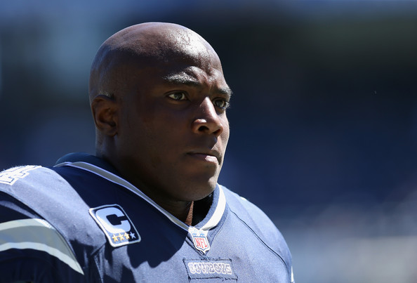 Broncos give DeMarcus Ware three-year deal