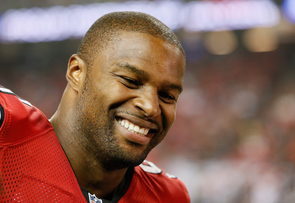 Falcons expected to keep Osi Umenyiora