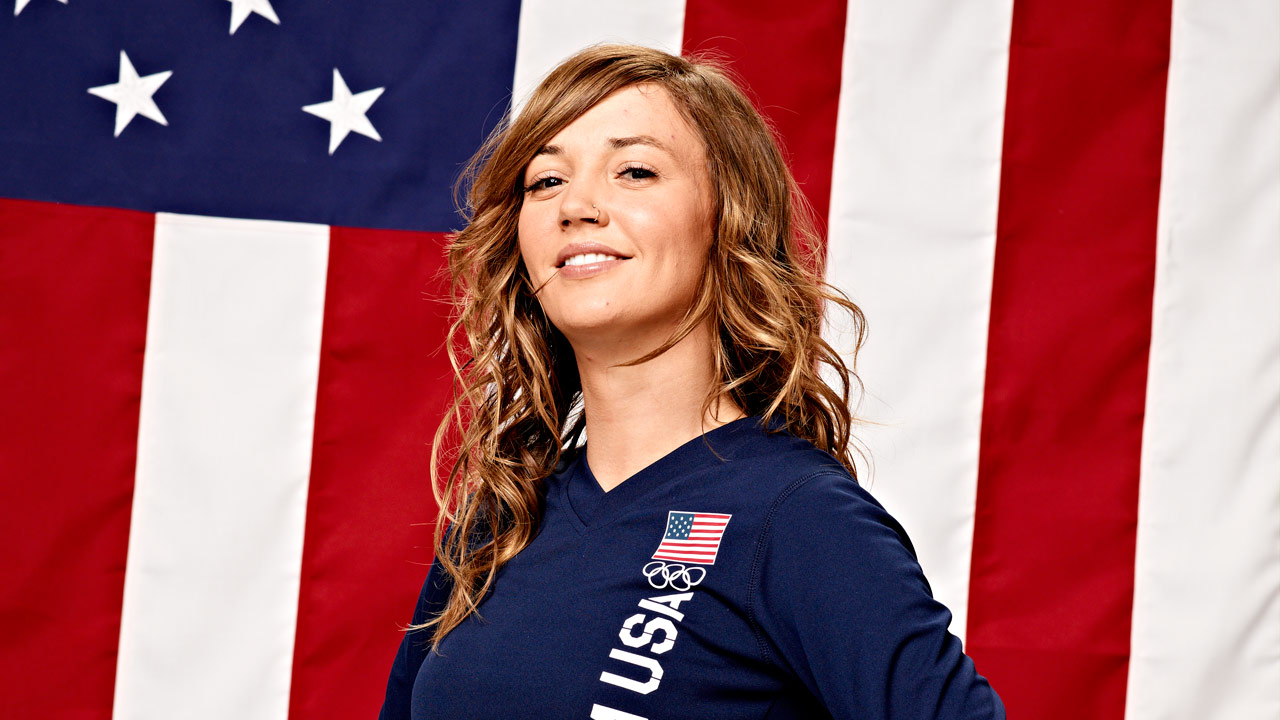 Meet US Snowboarder Kaitlyn Farrington as she goes for halfpipe gold (Photo...